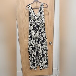 Floral Black and White Women's Dress